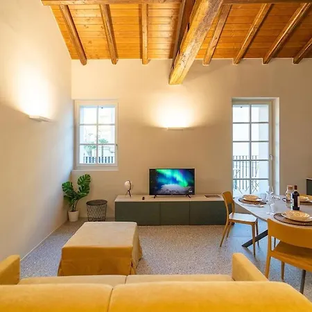 Elegante Loft A 200 A Metri Dal Duomo Апартаменты