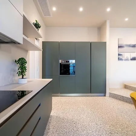 Elegante Loft A 200 A Metri Dal Duomo Appartement *